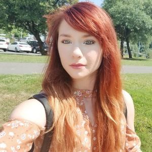 Meet your Posher, Andrea